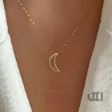 گردنبند ماه