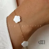 دستبند گل صدفی