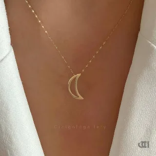 گردنبند ماه
