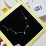 گردنبند مینیمال